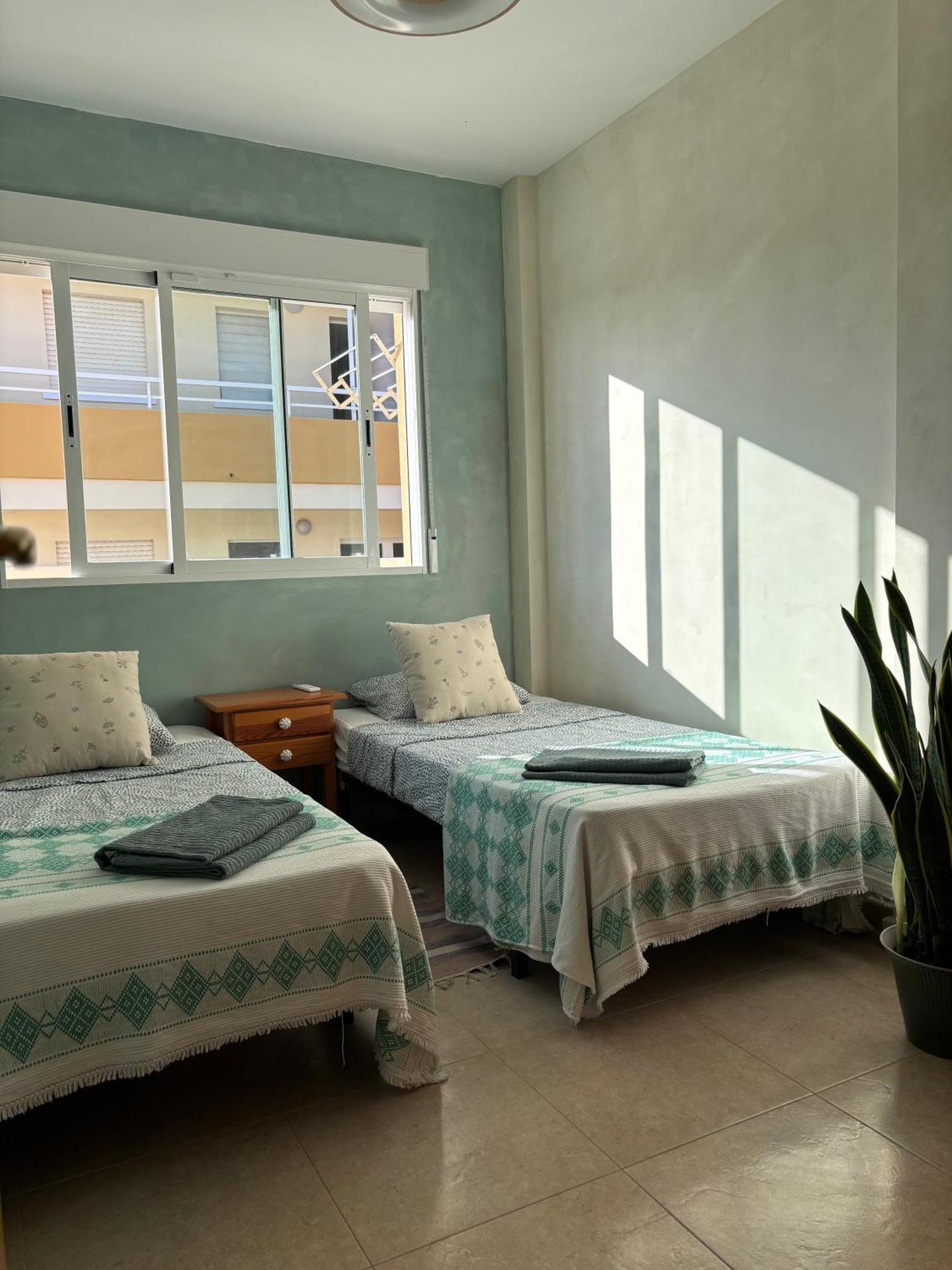 Playa De Miramar - 3 Min Walk To The Beach, Family-Friendly, Near Gandia Ngoại thất bức ảnh