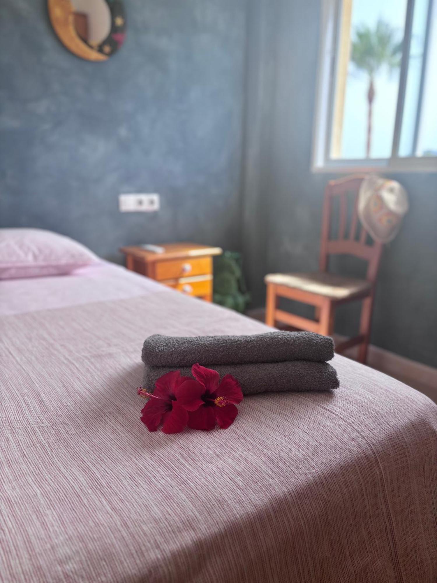 Playa De Miramar - 3 Min Walk To The Beach, Family-Friendly, Near Gandia Ngoại thất bức ảnh