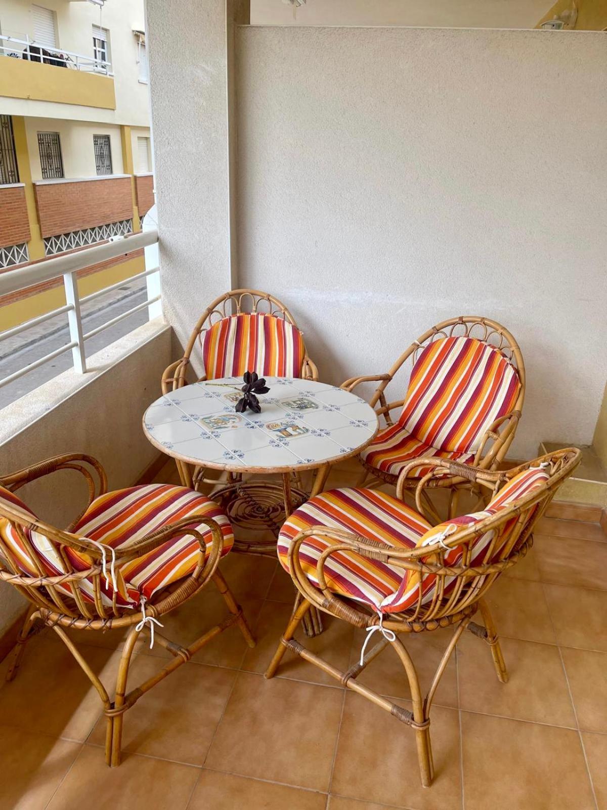 Playa De Miramar - 3 Min Walk To The Beach, Family-Friendly, Near Gandia Ngoại thất bức ảnh